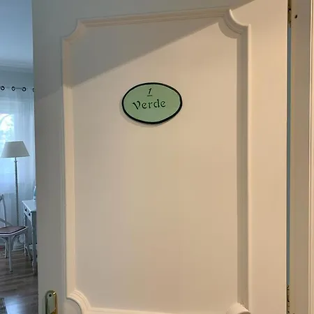 Eurgardenie Bed & Breakfast 3*